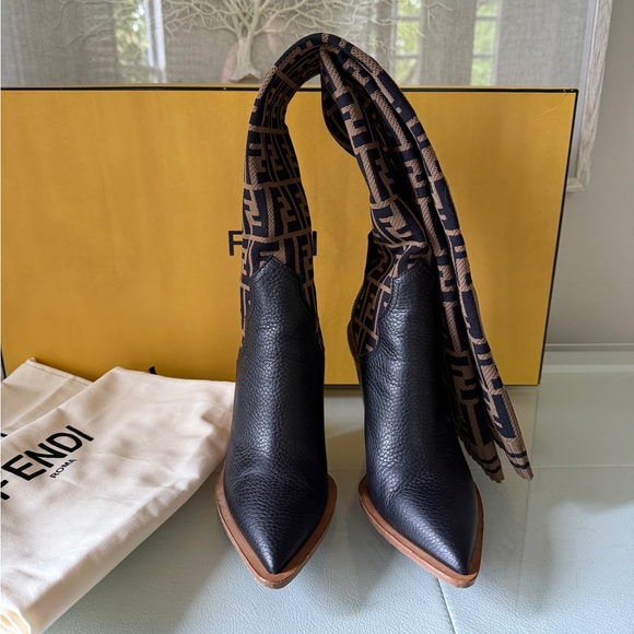 FENDI Sock Thigh Boots Size 38 - Picture 6 of 8